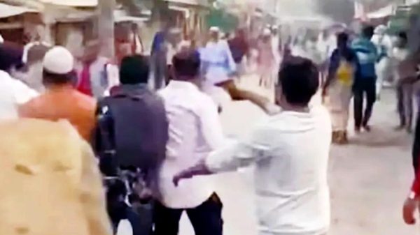 অস্ত্র হাতে ভাইরাল তুষারকে খুঁজছে পুলিশ: সংঘর্ষের ঘটনায় পাল্টাপাল্টি মামলা, গ্রেপ্তার ৫