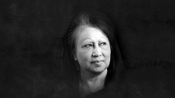 খালেদা জিয়ার দাফন হবে রাষ্ট্রীয় মর্যাদায়, জানাজায় নেওয়া যাবে না ব্যাগ