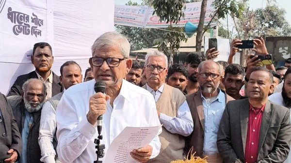 রাজনীতিতে ধর্মের ব্যবহার ঠিক নয় : মির্জা ফখরুল
