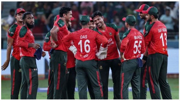 ‘খারাপ খেললে তো টাকা ফেরত দেয় না, ক্ষতি পূরণ কেন’