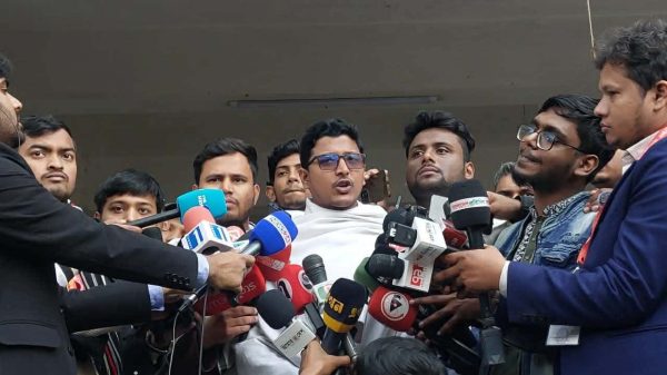 জকসু নির্বাচন : শিবির প্রার্থীর ওপর হামলা চেষ্টার অভিযোগ ছাত্রদলের বিরুদ্ধে