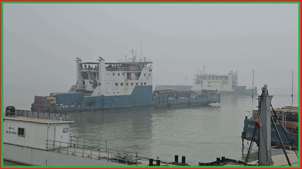 দৌলতদিয়া-পাটুরিয়া নৌরুটে ৭ ঘণ্টা পর ফেরি চলাচল স্বাভাবিক