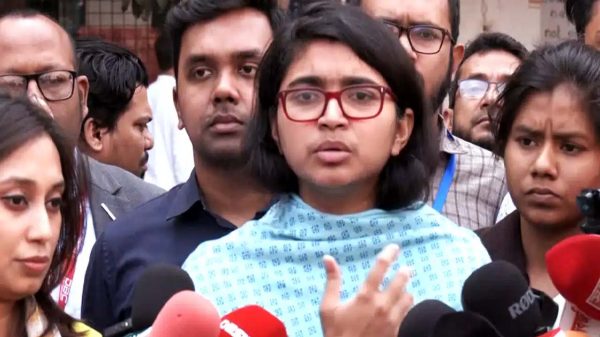 তাসনিম জারার পোলিং এজেন্টদের বের করে দেওয়ার অভিযোগ