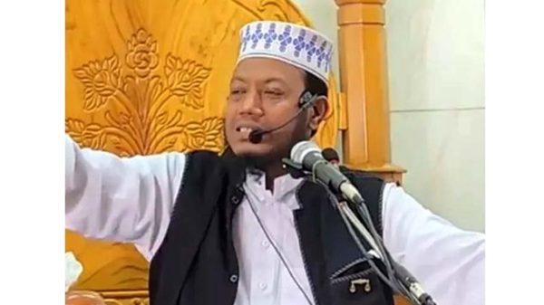 ৭৯ জন মিলে ২১১ জনকে তীরের মতো সোজা করে রাখব: আমির হামজা