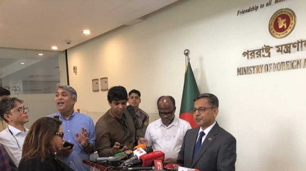 বাংলাদেশের নতুন সরকারের সঙ্গে কাজ করার প্রতীক্ষায় ভারত: প্রণয় ভার্মা