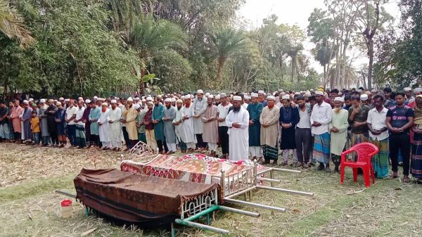 লাল শাড়িতে স্বামীর বাড়ি যাওয়ার পথে ফিরলেন লাশ হয়ে
