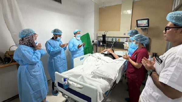 মির্জা আব্বাসকে দেখতে গেলেন জামায়াত আমির