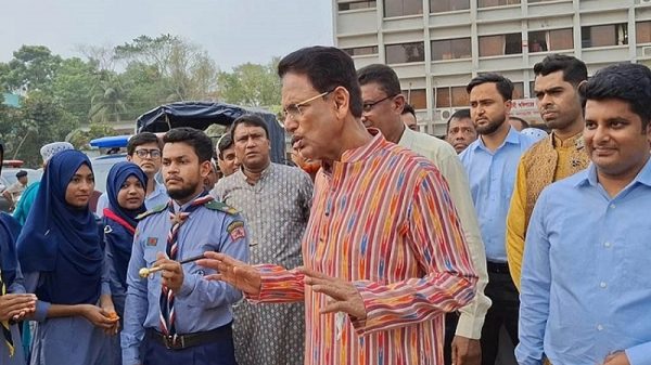 শিক্ষার্থীদের রাস্তায় দাঁড় করিয়ে অতিথিকে শুভেচ্ছা জানানো সম্পূর্ণ নিষিদ্ধ: শিক্ষামন্ত্রী