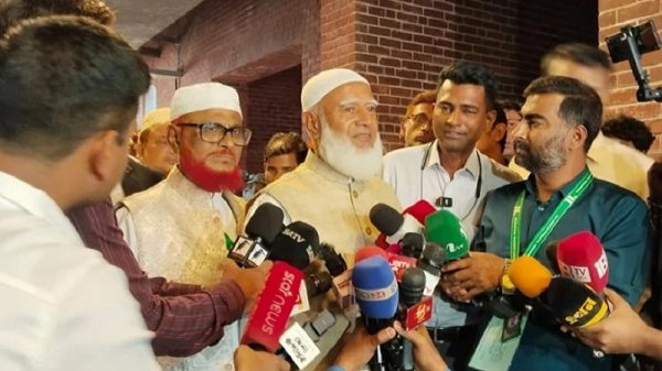 সংসদে সমাধান না পেলে রাজপথে যাওয়ার হুঁশিয়ারি জামায়াত আমিরের