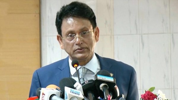 গুজব ছড়ানো ব্যক্তিদের বিরুদ্ধে ব্যবস্থা নেওয়া হবে: শিক্ষামন্ত্রী