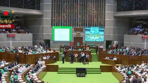 অধ্যাদেশ বাতিল-স্থগিতের সুপারিশে ক্ষুব্ধ ও হতাশ টিআইবি