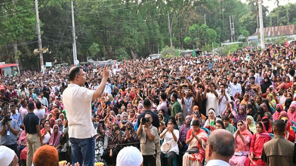 বিতাড়িত স্বৈরাচারের ভূত বিরোধীদলের কাঁধে চেপে বসেছে : প্রধানমন্ত্রী