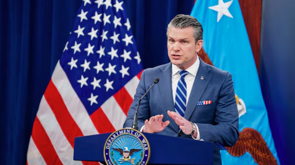 ইরান চুক্তিতে রাজি না হলে ফের যুদ্ধ শুরু হবে, হুঁশিয়ারি যুক্তরাষ্ট্রের