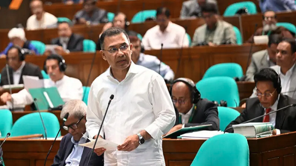 পাচার হওয়া অর্থ পুনরুদ্ধারে সরকারের সর্বোচ্চ অগ্রাধিকার : সংসদে প্রধানমন্ত্রী