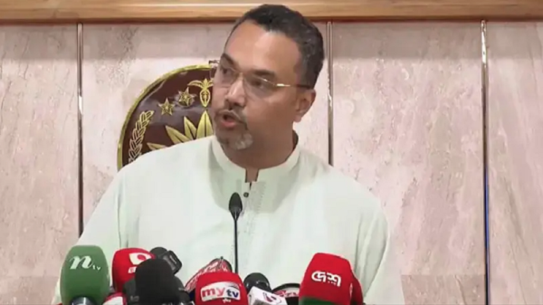 দুই মাসে প্রধানমন্ত্রীর ৬০ পদক্ষেপ, 'দৃশ্যমান অগ্রগতি' দাবি সরকারের