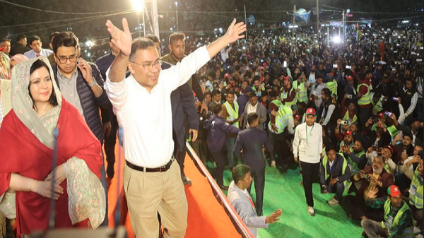 পাচারের অর্থ ফেরত এনে ফ্যামিলি ও কৃষক কার্ডে ব্যবহার করা হবে: প্রধানমন্ত্রী