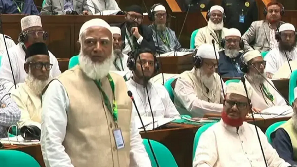 জ্বালানি নিয়ে সরকারের তথ্যের সঙ্গে বাস্তবের মিল নেই: জামায়াত আমির