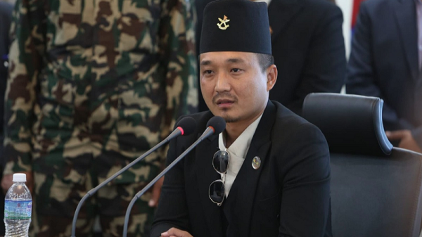 আর্থিক বিতর্কের মধ্যে পদ ছাড়লেন নেপালের স্বরাষ্ট্রমন্ত্রী