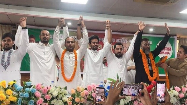 এনসিপিতে যোগ দিলেন ইসহাক সরকার, রনি, কাফি