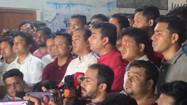 ঢাবির দুই সাংবাদিককে মারধরের ঘটনায় কেন্দ্রীয় ছাত্রদলের তদন্ত কমিটি গঠন