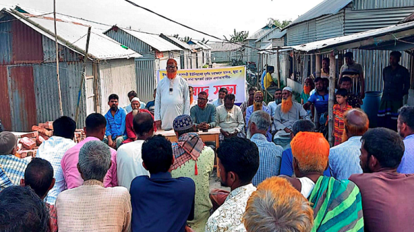 ইসলামপুরের সাপধরী ইউনিয়নে গরুচুরি,জুয়া ও মাদকের বিরুদ্ধে স্থানীয় জনতার প্রতিবাদ সভা