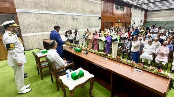 শপথ নিলেন সংরক্ষিত নারী আসনের ৪৯ জন সংসদ সদস্য