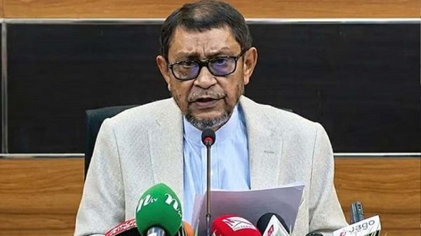 টিকা নিয়ে অব্যবস্থাপনা: সংকট কাটলে তদন্তের সিদ্ধান্ত নেবে মন্ত্রণালয়
