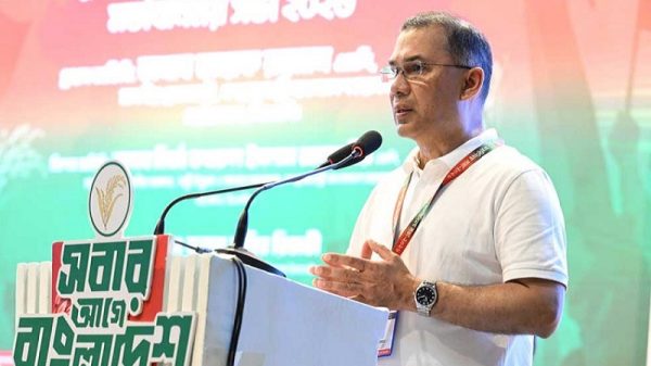 নির্বাচনী প্রতিশ্রুতি বাস্তবায়নে আমাদের ‘নতুন সংগ্রামে’ নামতে হবে: প্রধানমন্ত্রী