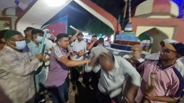 শাহ আলী মাজারে হামলা: জামায়েতের ১০০-১৫০ অজ্ঞাত সদস্যকে আসামি, গ্রেপ্তার ৩