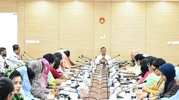 সংসদে কার্যকর ভূমিকা রাখতে নারী এমপিদের প্রস্তুত হওয়ার নির্দেশ প্রধানমন্ত্রীর
