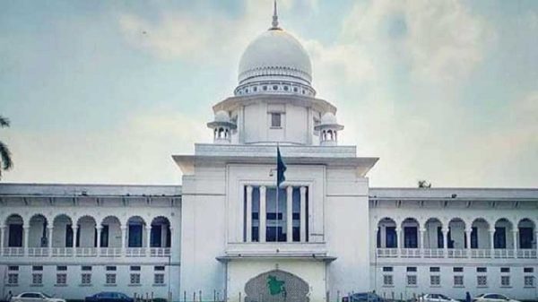 সুপ্রিম কোর্ট সচিবালয় বিলুপ্ত করে প্রজ্ঞাপন, কর্মকর্তাদের আইন মন্ত্রণালয়ে সংযুক্ত
