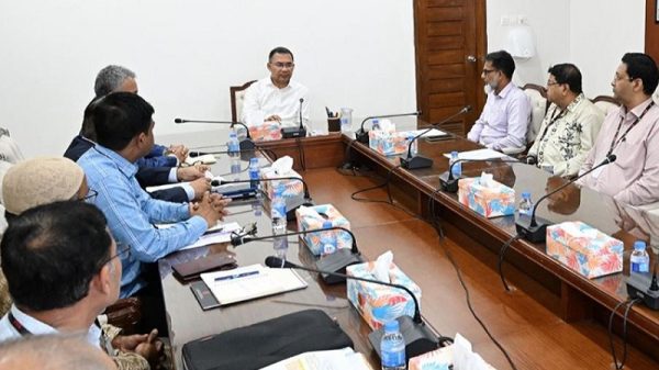 বিআরটি প্রকল্প নিয়ে সভা করলেন প্রধানমন্ত্রী তারেক রহমান