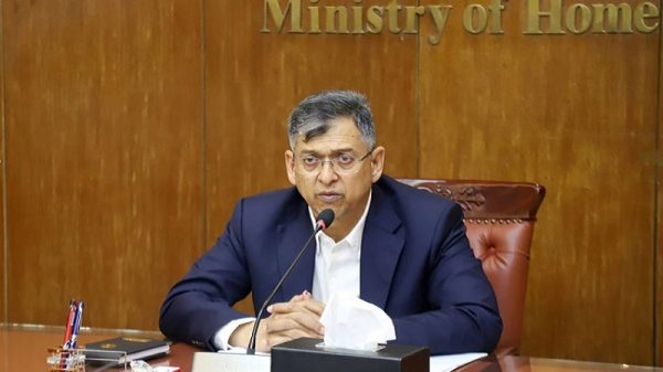 আদ-দ্বীন হাসপাতালে ছয় শিশু মৃত্যুর ঘটনায় পোস্টমর্টেম জরুরি : স্বরাষ্ট্রমন্ত্রী