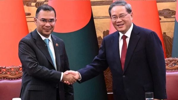 তারেক রহমান -লি ছিয়াংয়ের দ্বিপক্ষীয় বৈঠক অনুষ্ঠিত