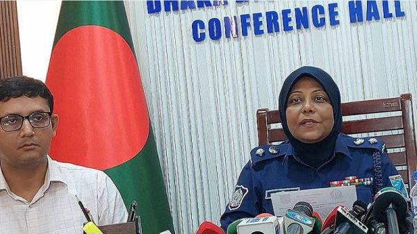 তুরাগ থেকে দুইজনের লাশ : রাজনৈতিক সংশ্লিষ্টতা ‘দেখছেন না’ ঢাকার এসপি