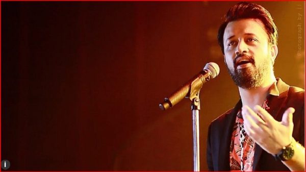 ছয় মাস পর ফিরছে আতিফ আসলামের কনসার্ট, পুরোনো টিকিটেই মিলবে প্রবেশের সুযোগ