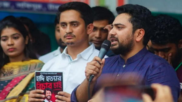 সংসদে কথা বলতে দেয় না,জনসভায় কথা বলতে গেলে ককটেল ফুটানো হয়, বোমা মারা হয় : নাহিদ