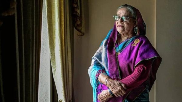 শেখ হাসিনাকে ফেরত পাঠানোর অনুরোধ খতিয়ে দেখছে ভারত