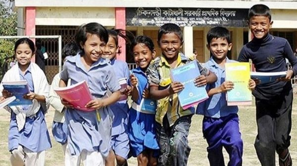 আগস্ট-সেপ্টেম্বরে শিক্ষাপ্রতিষ্ঠানে মোট ২৩ দিনের ছুটি