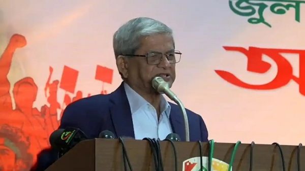 ৫ মাসে কিছুই বদলায়নি, ঘুষখোর আগের মতোই ঘুষ খাচ্ছে : মির্জা ফখরুল