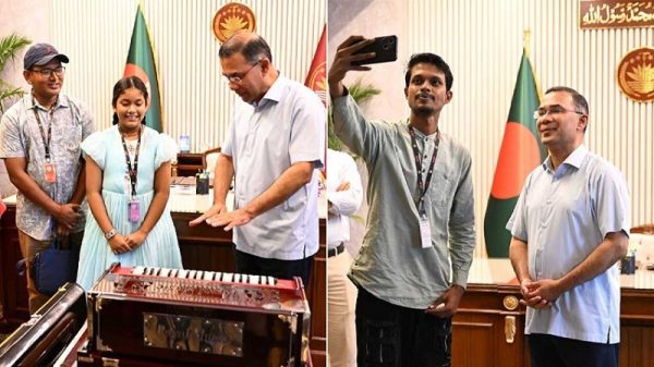 প্রধানমন্ত্রীর হাত থেকে উপহার পেল অনুশ্রী, স্বপ্ন পূরণ হলো নিরাপত্তাকর্মী রাকিবেরও