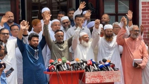 রাষ্ট্রপতি পদে ১১ দলীয় জোটের প্রার্থী অলি আহমদ