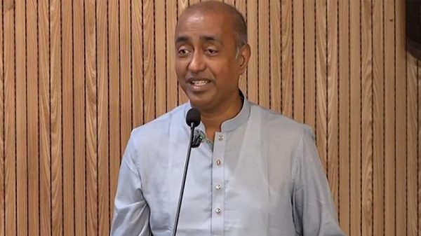 আইনজীবীদের সবকিছু অর্থের মানদণ্ডে বিচার করা উচিত নয়: আইনমন্ত্রী