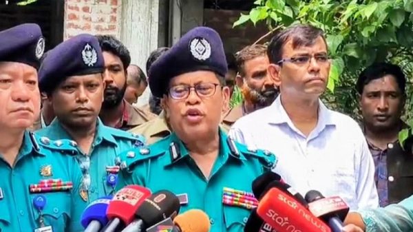 রংপুরে ৪ খুনের ঘটনায় সব তথ্যই গুরুত্ব দিয়ে তদন্ত করা হচ্ছে: আরপিএমপি কমিশনার