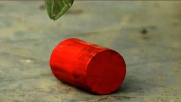 ফের যাত্রাবাড়ীতে একাধিক ককটেল বিস্ফোরণ, রিকশাচালক আহত
