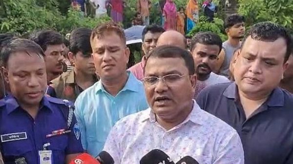 অপ্রতীম হত্যার ঘটনায় একজনকে জিজ্ঞাসাবাদ, কিছু ‘ক্লু’ পাওয়া গেছে :পুলিশ সুপার