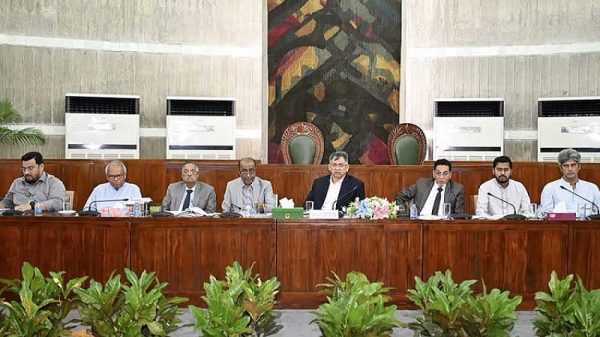 যত দ্রুত সম্ভব সংসদে সংবিধান সংশোধন বিল: স্বরাষ্ট্রমন্ত্রী