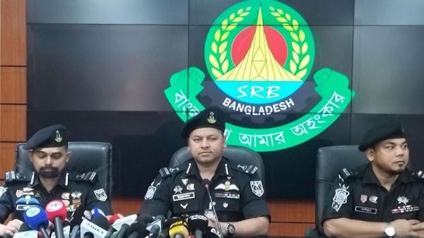 লুট হওয়া অস্ত্রের তথ্য দিলে, মিলবে পুরস্কার : এসআরবি