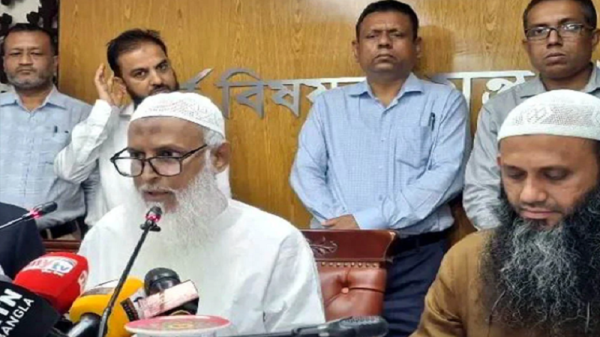 ‘৪৩৪১ হাজিকে ৪ কোটি ৮৭ লাখ টাকা ফেরত দেবে সরকার’