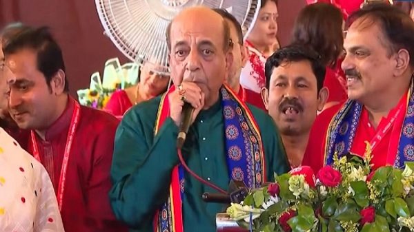 সম্প্রীতির পরিবেশে বাংলাদেশে দুর্গাপূজা উদ্‌যাপন হচ্ছে : দীনেশ ত্রিবেদী